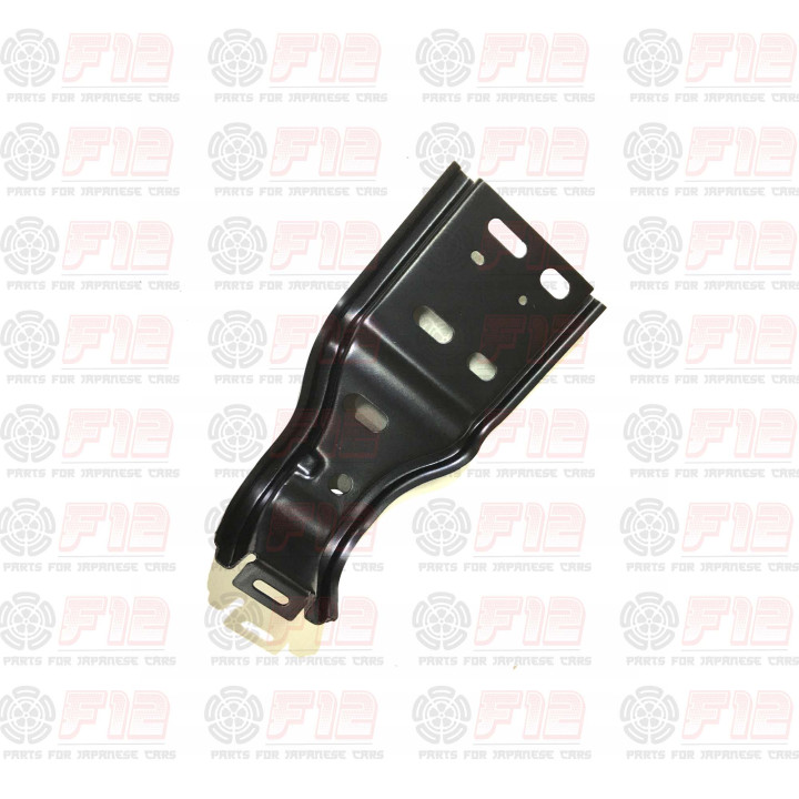 Кронштейн крепления усилителя бампера правый Infiniti Q50 626644GA0A 62664-4GA0A